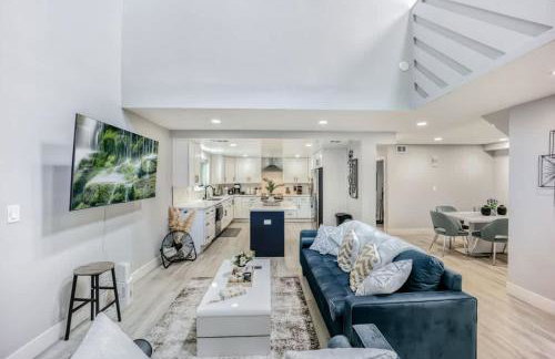 2 Luxury Townhouses near Meta & Stanford - 493 & 497 - Foto 1