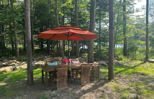 Majestic Lake Front Chalet - Foto 36