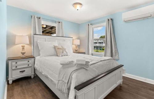 Snug Seaside Views From Couch Walk to Beach - Foto 16