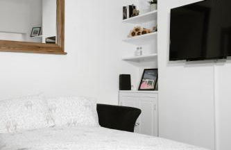 Gorgeous 3 Bedroom Victorian Townhouse - Foto 5