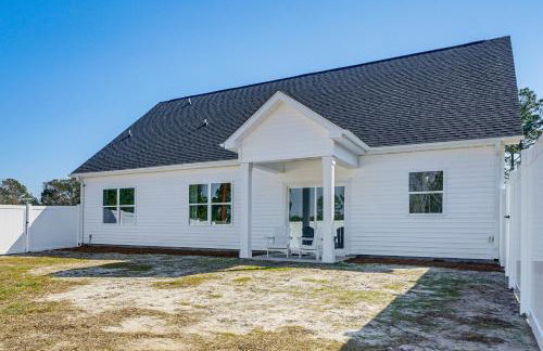 4 Mi to Surf City Beaches! Family Coastal Retreat - Foto 26