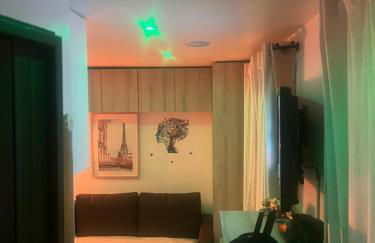 Bed setting room in Galeries Lafayette street - Foto 5