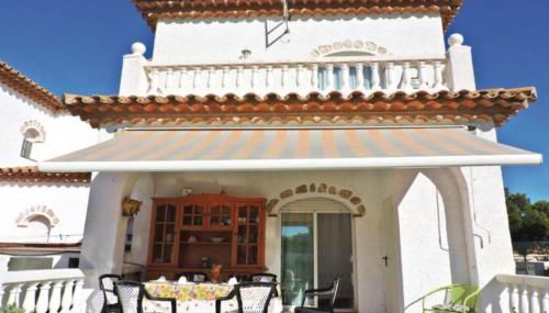 PRECIOSA CASA CON PISCINA AL LADO DE LA PLAYA - Foto 2