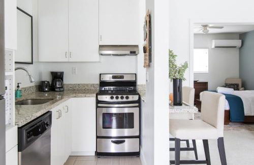 Lovely apartment on the canal with a pool - Foto 18