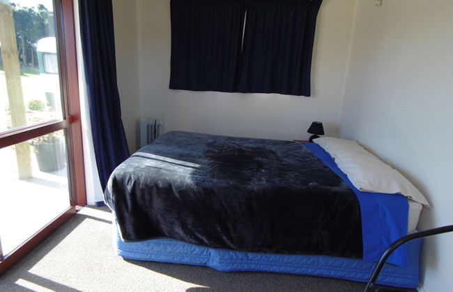 Glenavys Waitaki River Motor Camp - Caravan Park - Foto 7