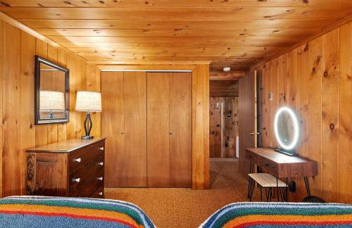 Lakeside Getaway - Lake Access & Firepit - Photo 46