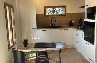 Maison au cœur de la garrigue - Foto 10