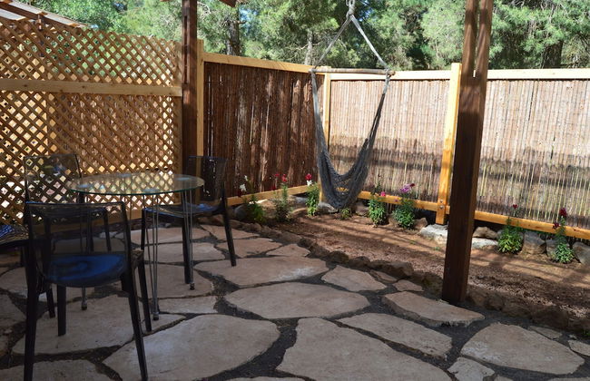 Hamakom Belrom - Photo 9