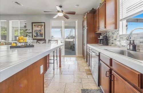 Your Home Away From Home near Wineries & Old Town - Foto 68