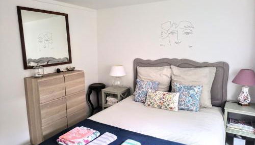 La Fremille T2 - 1br - 400m gare Versailles Paris - Piscine Terrasse Parking - Foto 2