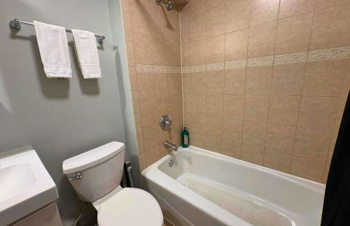 Chic 3BR Hideout in Lincoln Park - Lincoln 3 - Foto 9