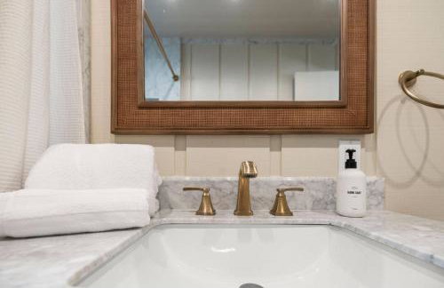 River Haus Sequoia | Hot Tub+New+King Beds+Views! - Foto 46