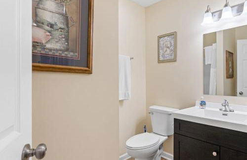 Picture Perfect Dual Home on the Lake - Foto 59