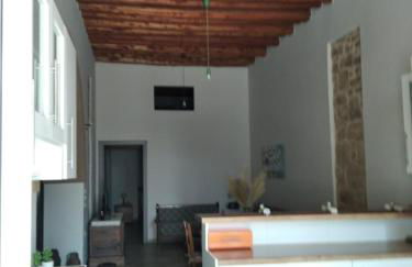 Flora's Traditional House - Foto 24