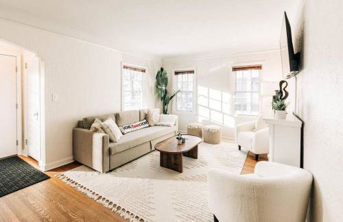 Enchanting and comfy urban cottage with renovated rustic den by Como Park & MN State Fair - Foto 9