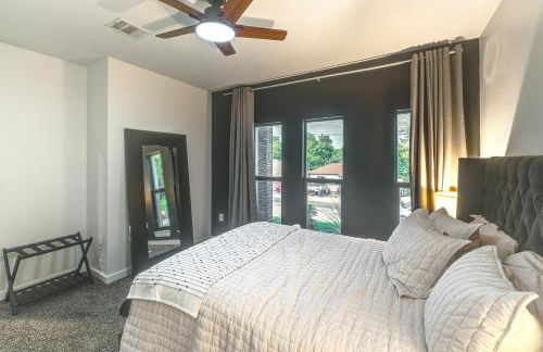 3 Mi to Dtwn Dallas Getaway with Game Area! - Foto 15