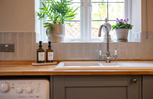 Two Stunning Cottages near Stratford-upon-Avon - Foto 64