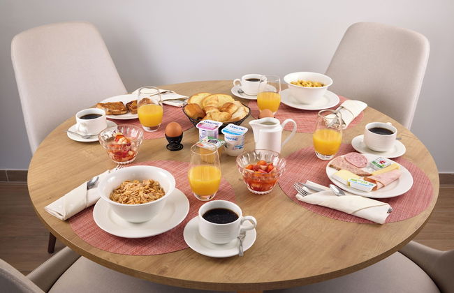 Zenitude Hôtel-Résidences Reims - Foto 1