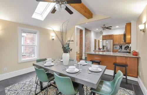 OSU and Short North 4 Bedroom Patio and Garage with EV - Foto 2