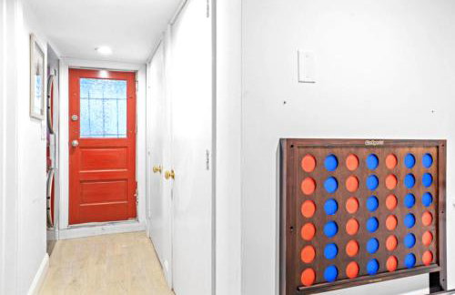 8BR 3BA Classic by Tropicana, Boardwalk, Beach - Foto 34