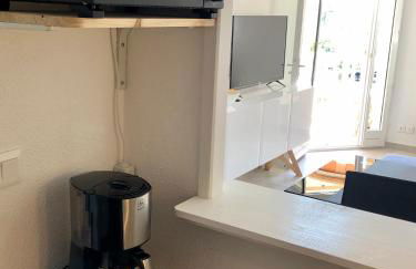 Apartment Newly Renovated Aircond-wifi-pool-sea View-150m to Beaches- Saint Aygulf - Foto 15