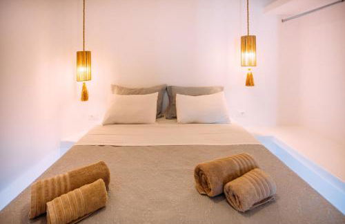 Mykonos Supreme Comfort Suites & Villas - Photo 32