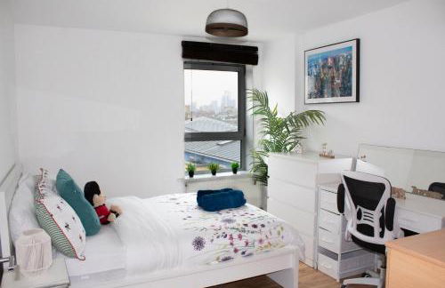 Luxury Penthouse Balcony Flat - 5 Min to Canary Wharf - Prime Long Stays - Foto 10