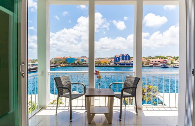 Luxurious Yacht View Apt w Balcony at Famous Handelskade - Foto 21