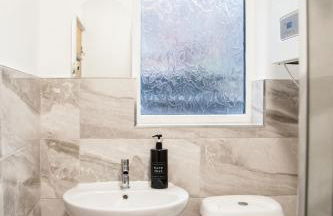 Entire Luxury Home in Old Trafford, next to MUFC - Foto 40