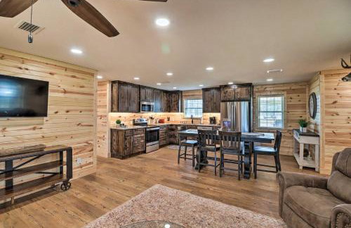 Greers Ferry Home on 40 Acres quarter Mi to Lake! - Photo 6