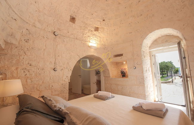 TD Trulli Benedetta w Pool in Peaceful Nature - Foto 27