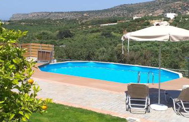 Petrino in Sisi with private pool and garden - Foto 1