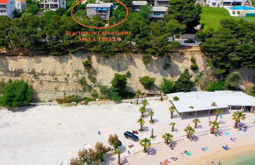 Beachfront Apartment Mala Tereza - Photo 22