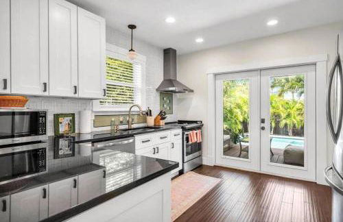 The Penn House + Guest House & Saltwater Pool Flam - Foto 26