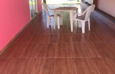 Linda casa com piscina - Foto 4