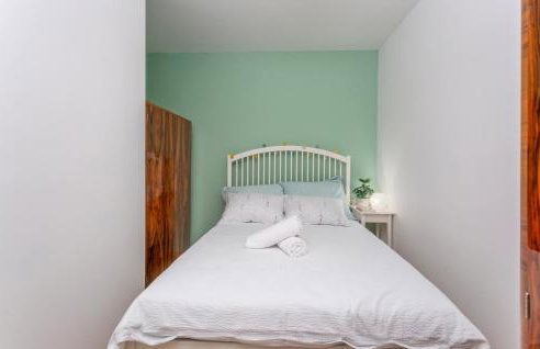 1 Bedroom Nice Home In Lukezi - Foto 21