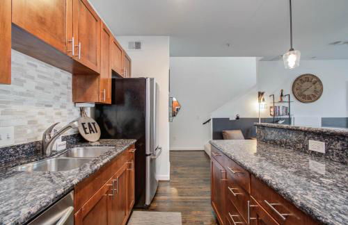 Midtown Urban Retreat 2story 1BD Apartment - Foto 12