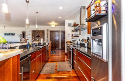 Starboard Point: Stunning Luxury Condo in the heart of DL! - Foto 22