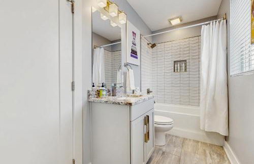 Stay GOODrich - Photo 13