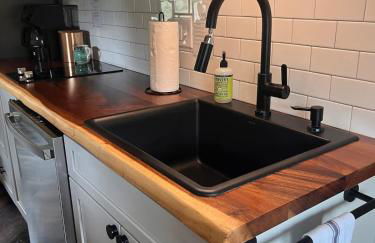 Ophelia Luxury Yurt-Cabin - Canyon Lake - Hot Tub - Foto 19