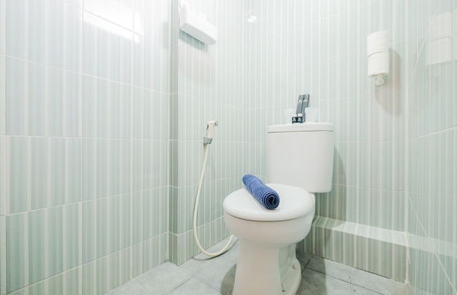 Spacious and Comfortable 2BR Cinere Resort Apartment - Photo 15