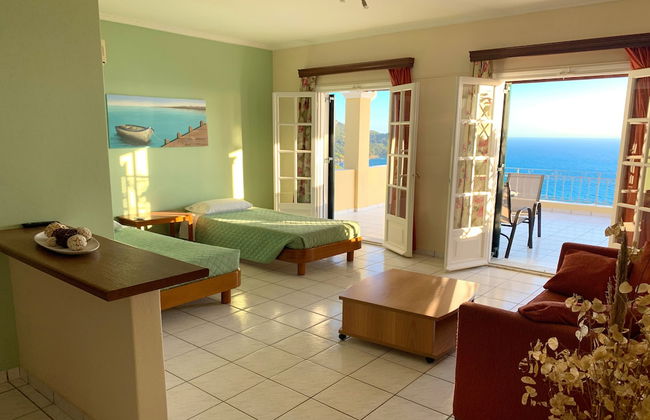 Natalia Apartment A With Panoramic sea Views of Agios Gordios bay - Photo 9