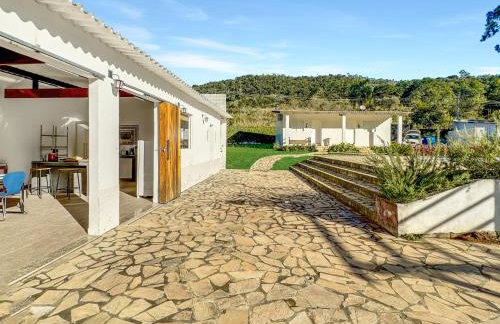 Sítio com Churrasqueira, Piscina, Lago e Natureza - Foto 43