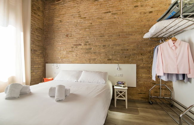 Happy People Sagrada Familia - Foto 51