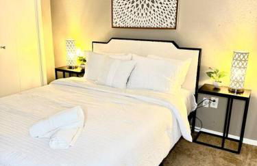 Short Walk to JSU Stadium, Hospitals, and Bars in Fondren - Foto 28