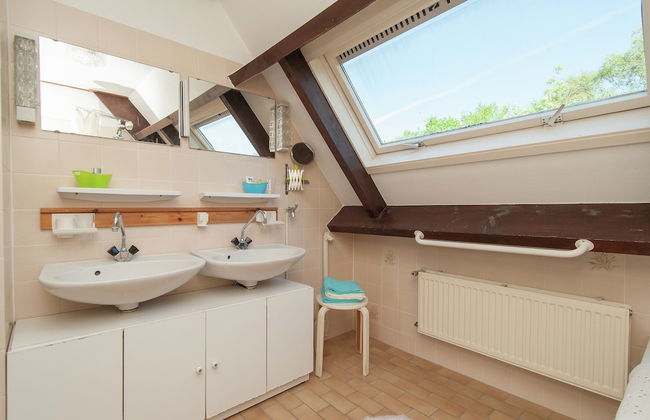 Holiday Home in Warns With Private Jetty - Photo 16