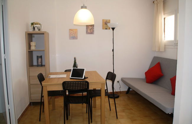 Apartaments Margarita Sabina Pinell - Photo 16