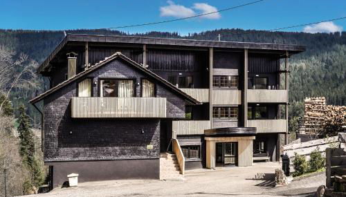 Luxus Villa mit 23 Zimmern und 19 Bädern und SPA - Foto 2