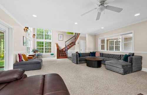 8 Bedroom | Hot Tub | Asheville | Biltmore Lake - Foto 61