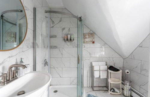 Spacious 4BR 1BA Duplex Apartment Near NYC - Foto 27